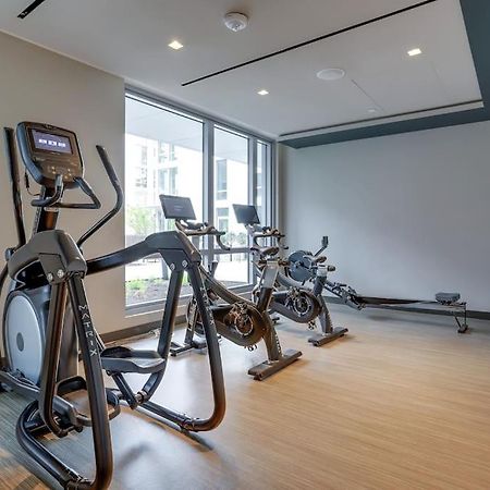 Gorgeous 1 Bedroom At Clarendon With Gym And Rooftop Arlington Extérieur photo